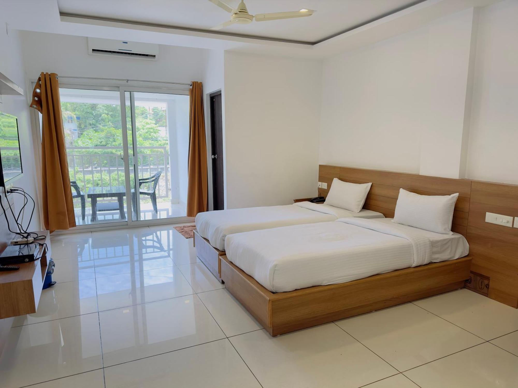 Kochi Hotel Lets Stay מראה חיצוני תמונה
