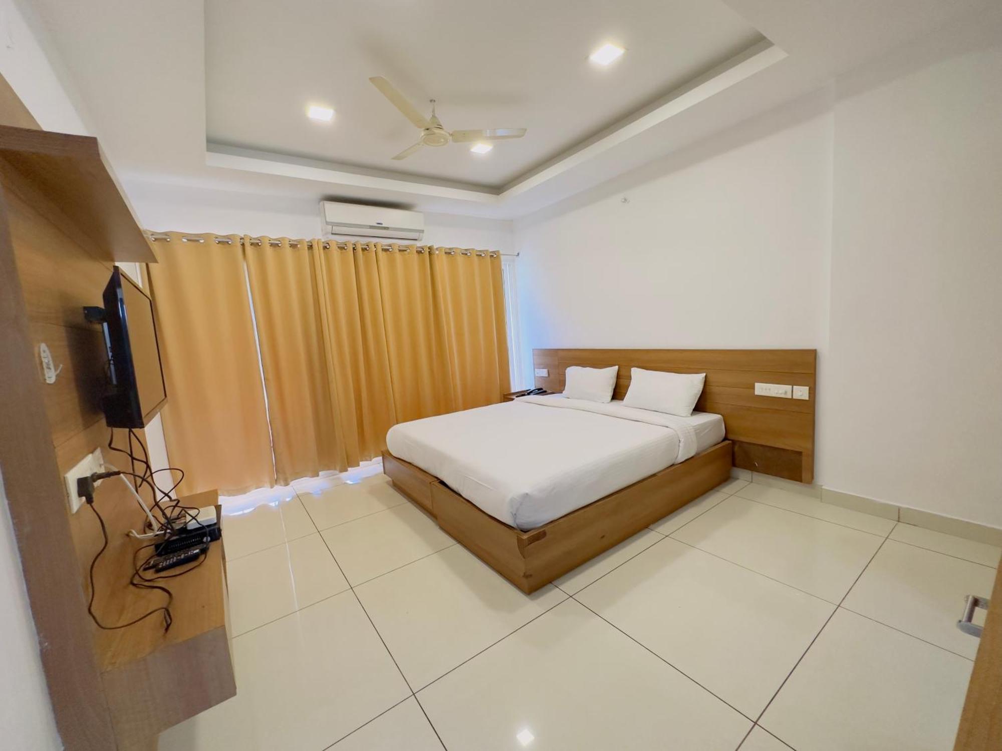 Kochi Hotel Lets Stay מראה חיצוני תמונה